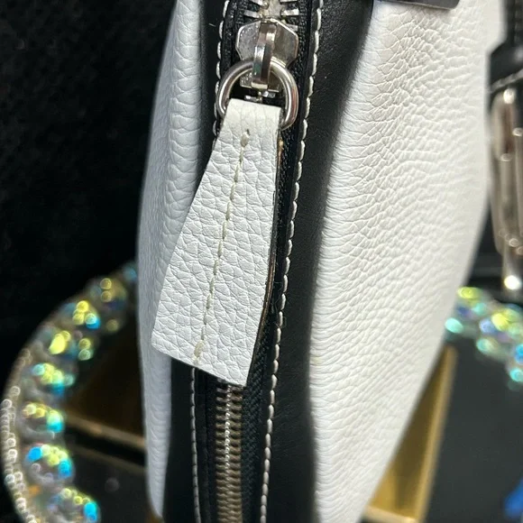 Cats (Made In Spain) Black and White Leather Bag w/Cherry Charm Approx. 13x9 x 2 - Picture 5 of 17